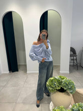 Load image into Gallery viewer, Wide-leg jeans