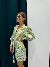 Load image into Gallery viewer, Green flower mini shirt-dress