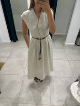 Load image into Gallery viewer, Linen midi dress