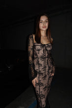 Load image into Gallery viewer, Black  lace bodycon dress