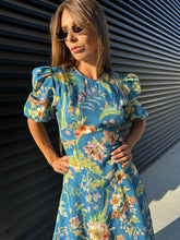 Load image into Gallery viewer, Midi blue linen dress