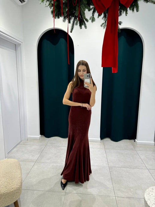 Burgundy knitted maxi dress