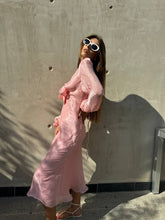 Load image into Gallery viewer, Blossom pink midi dress