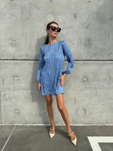 Load image into Gallery viewer, Blue pleated mini dress