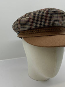 Beret hat brown