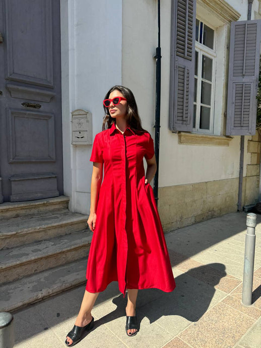 Red midi pleated dress