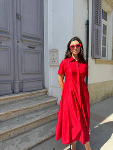 Red midi pleated dress